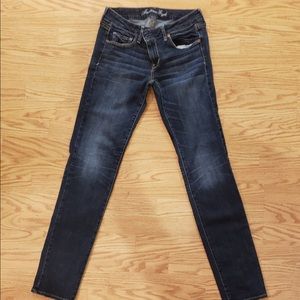 American Eagle women’s jeans